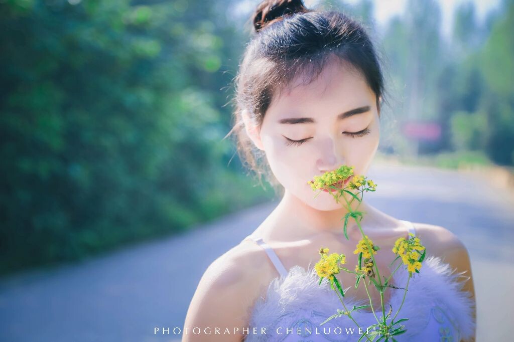 世界以痛吻我,我报之以舞。