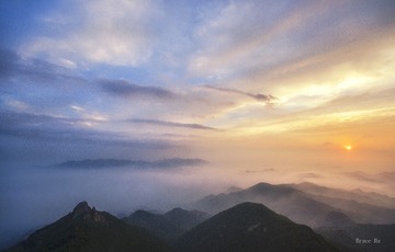 那山 那云 那片海