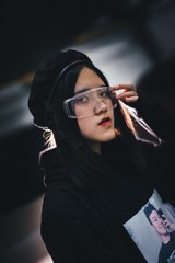 001