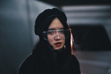 001