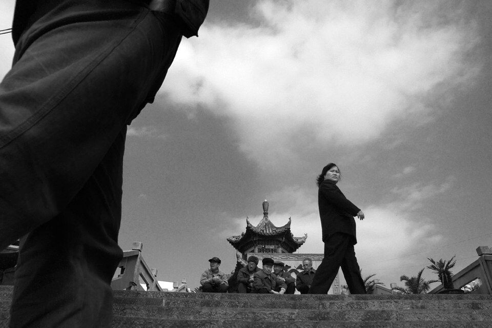生活—城<br />
