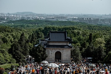 B7DF3F5B-0E71-4244-BDAF-953C936CBD80/L0/001