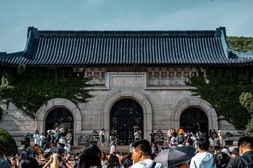5A196B53-62AB-45BA-8265-7C6D9326D7FA/L0/001