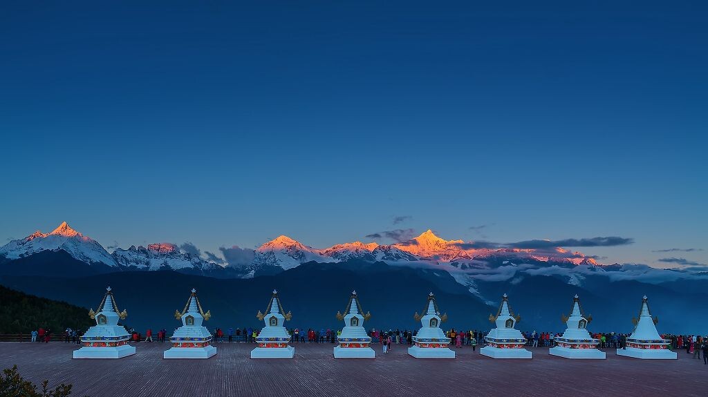 梅里雪山