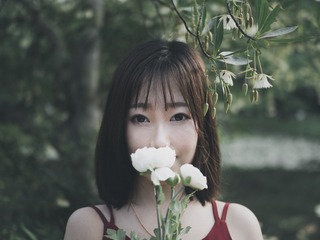001