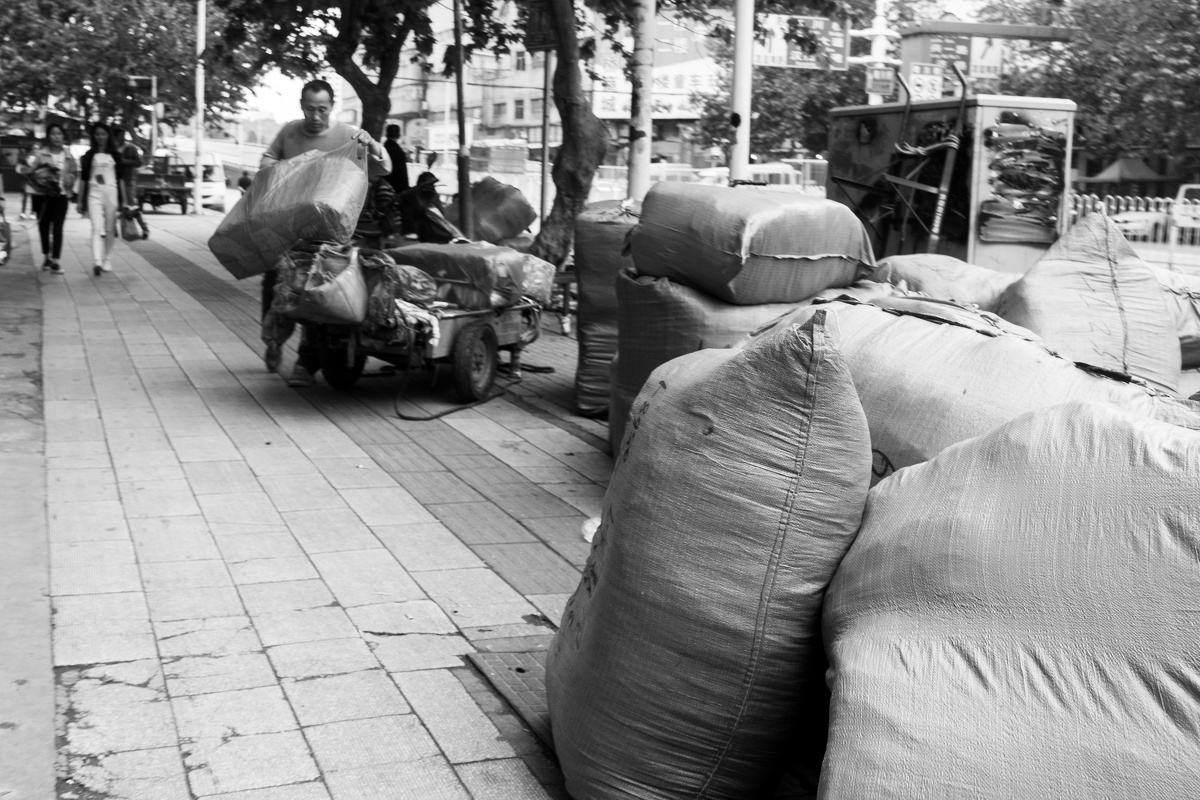 汉正街的搬运工 - 纪实, 黑白, 街拍, 武汉, 街拍