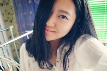 1260812