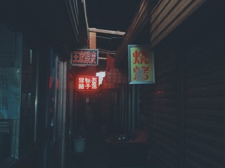 586731