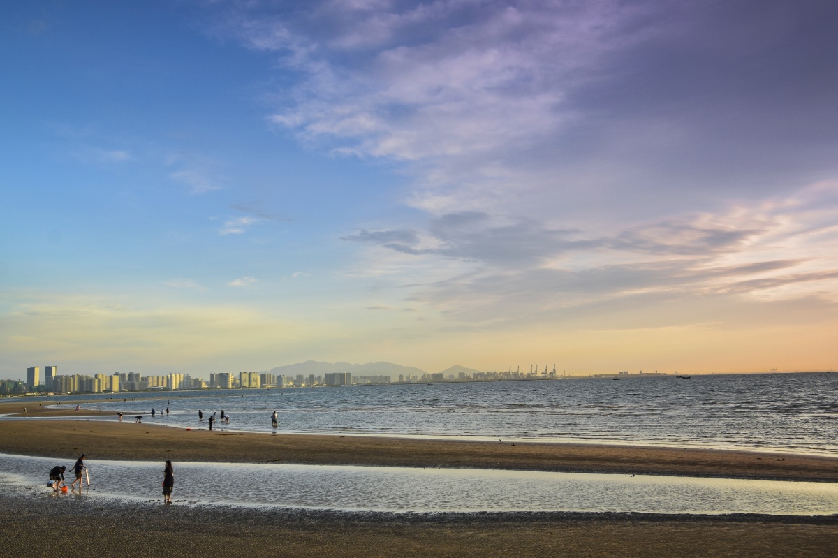 秦皇岛浅水湾日出