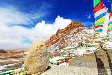 99那根拉垭口，此行翻越的最高的山，海拔5190