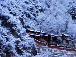 马尔康