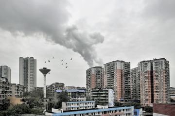 雨后站在双铁金大楼的天台上往南看