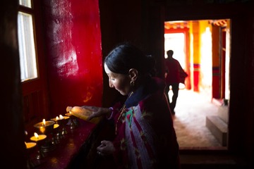 Pilgrim form Zhada(in Gossul Monastery)