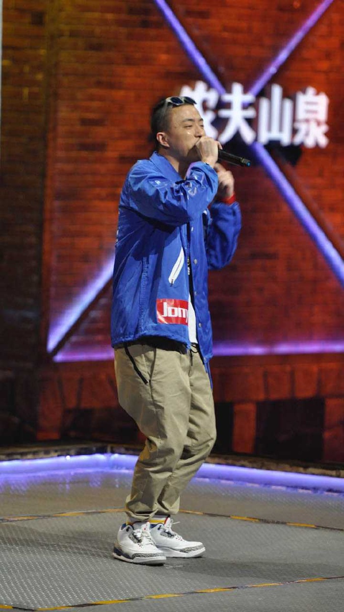 你的男孩tt和jonyj