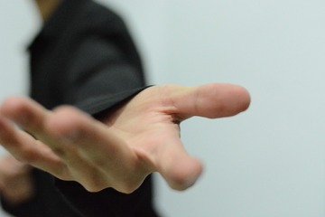 668763