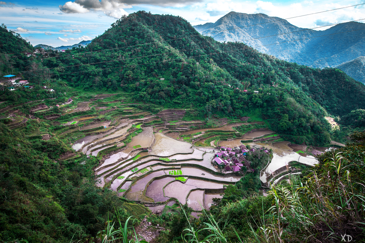 【Bangaan Rice Terraces, Ifugao, Philippines】高山、梯田、村落，好和谐的画面。