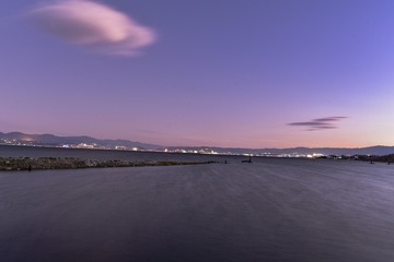 001