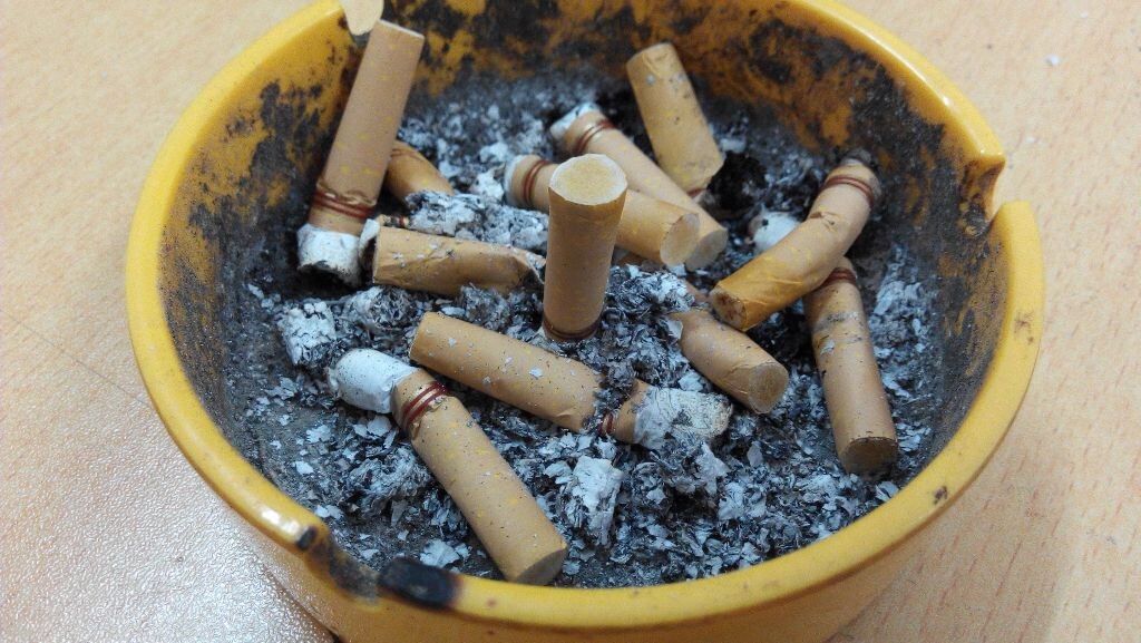 弱弱的问一句，不抽烟的人看到这个是什么心情？