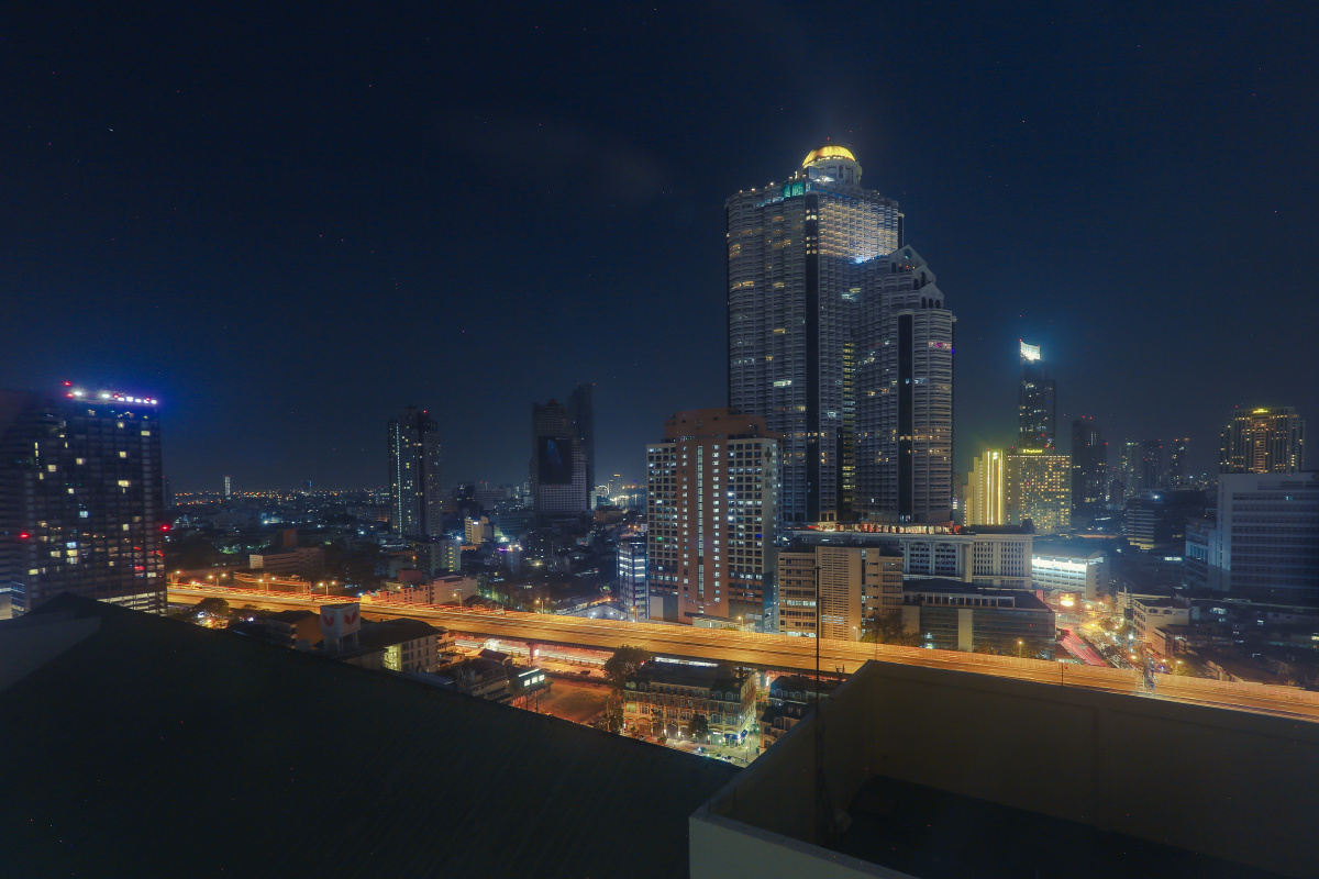 曼谷假日酒店22层窗外