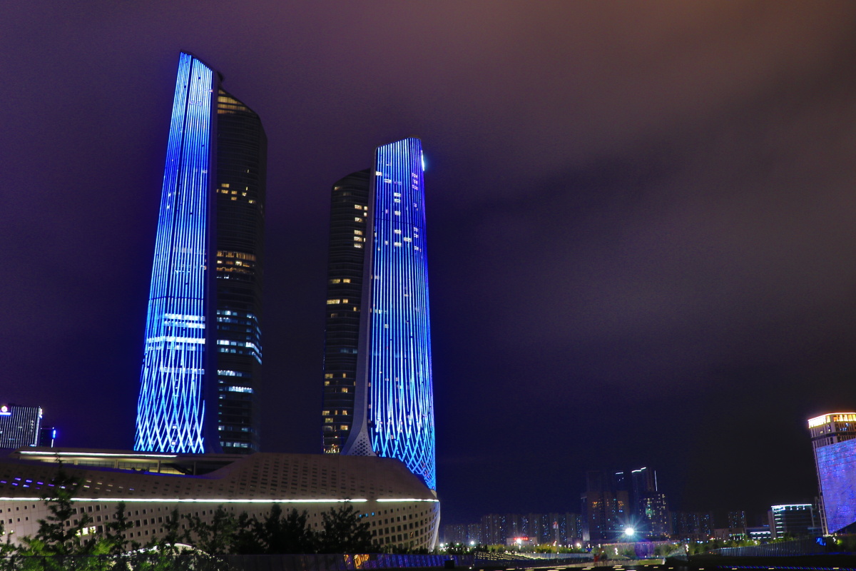 双子楼 - 大浪淘沙1982 - 图虫