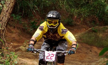 MJHD0774-1