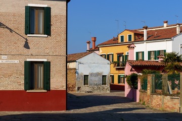 9377D2DF-344F-43FF-9E26-2D798DF5D696/L0/001
