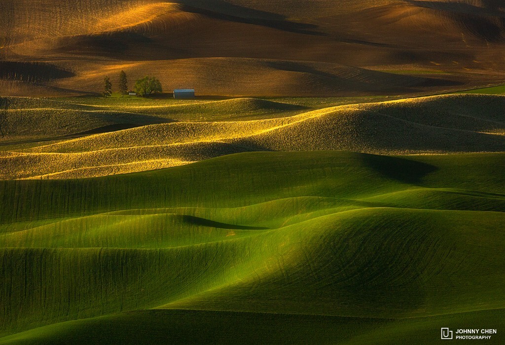 拍摄Palouse Falls时顺道去麦田兜了一圈，季节没碰上构图还是受到了很大的影响。
