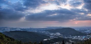 惠山全景日落