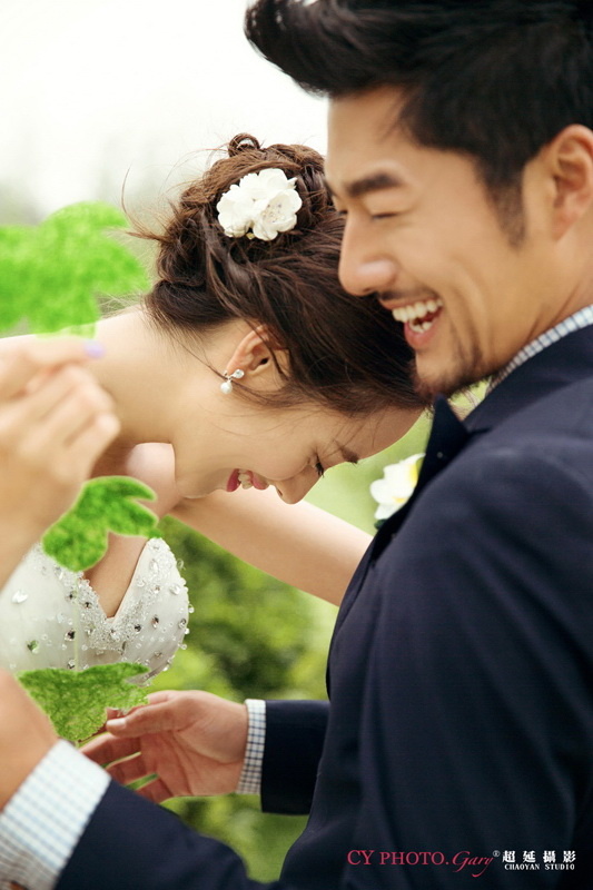 也许爱情就是这样,每当我们看到的时候就会回忆起美好的记录,拍摄联系