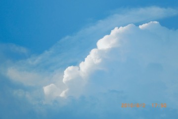 1071657
