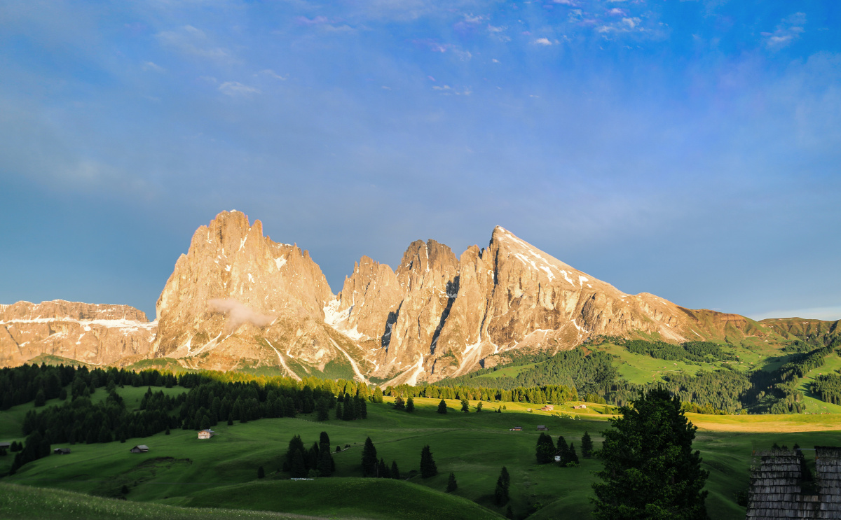 北欧草原 - 忧郁蓝色 - 图虫
