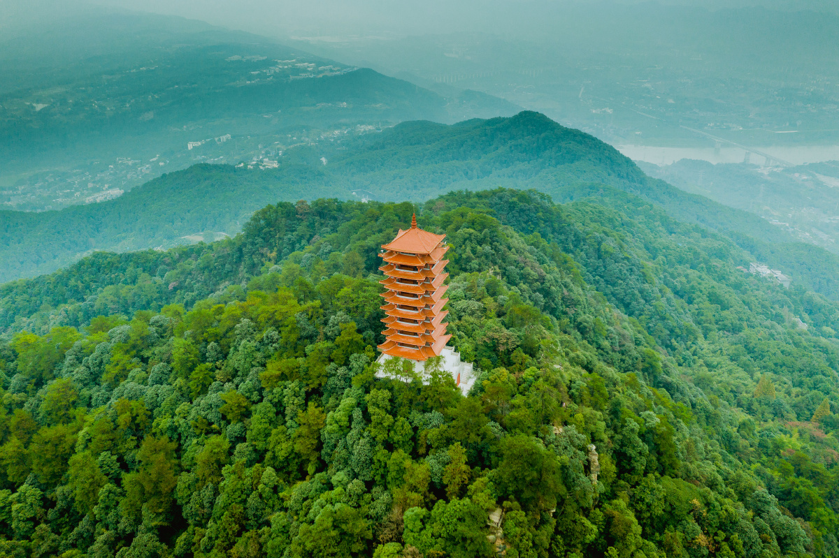 缙云山上缙云塔