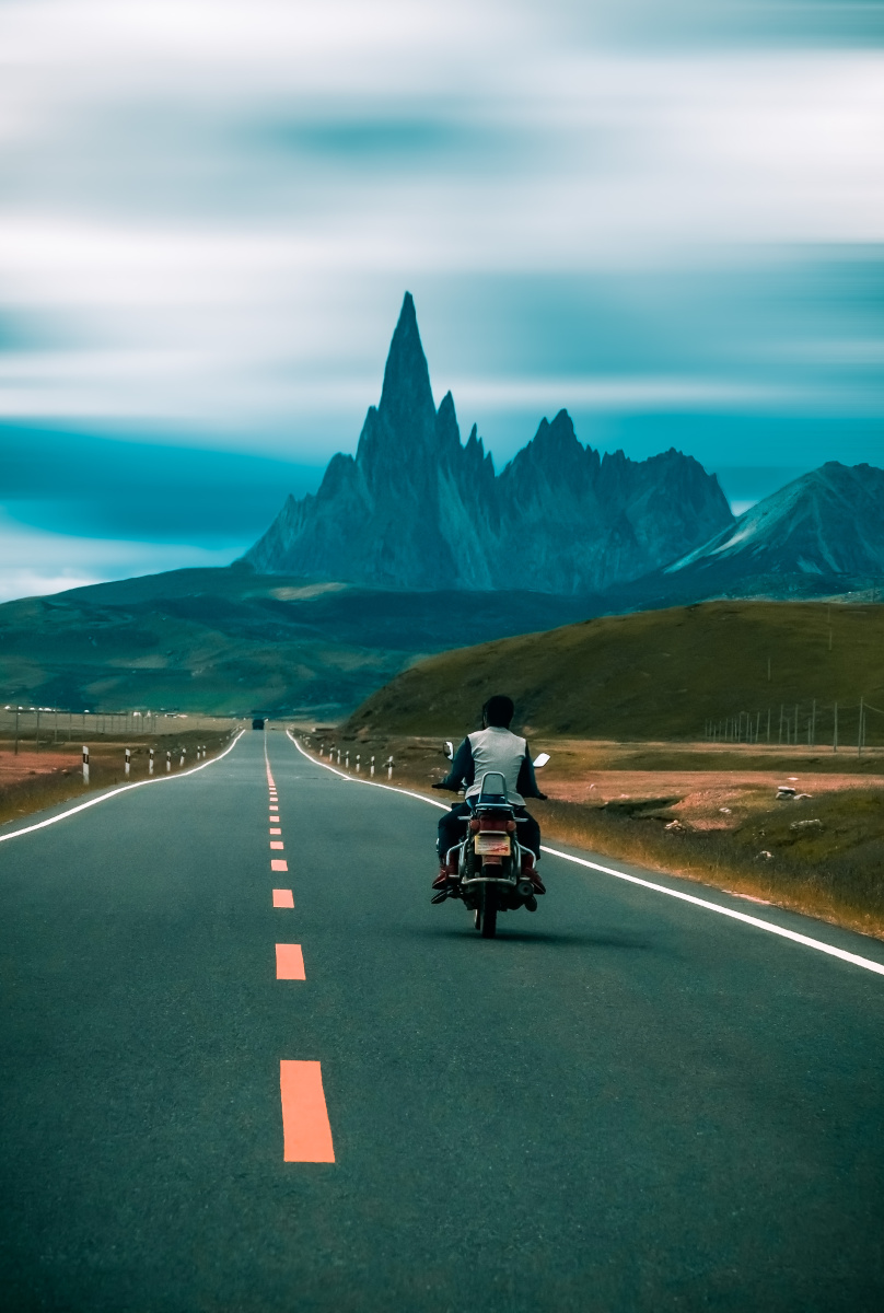 一人一车,通往世界的尽头