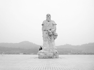 雕像小