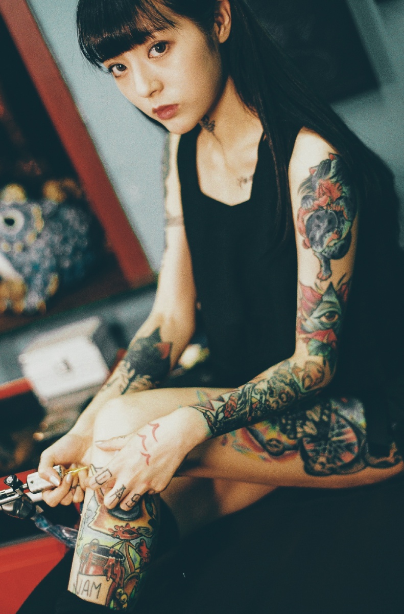 最酷纹身师33的日常工作