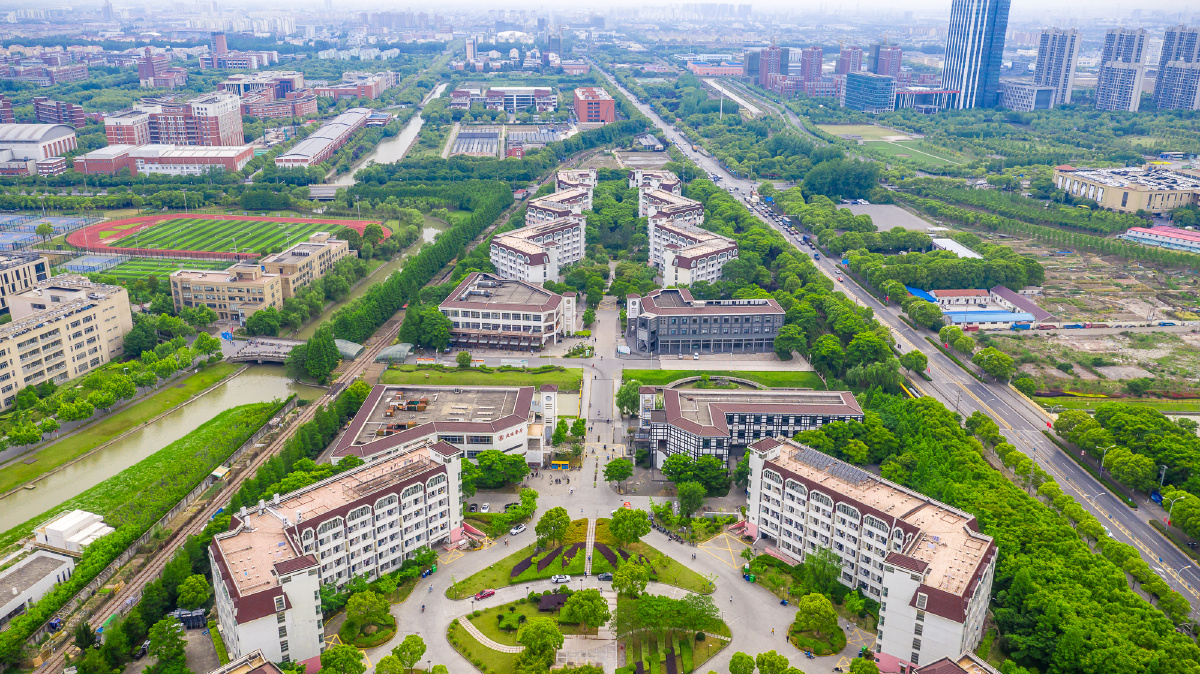 航拍华师大闵行校区一期