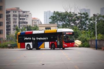 989984