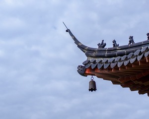 1693439