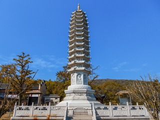 1762248