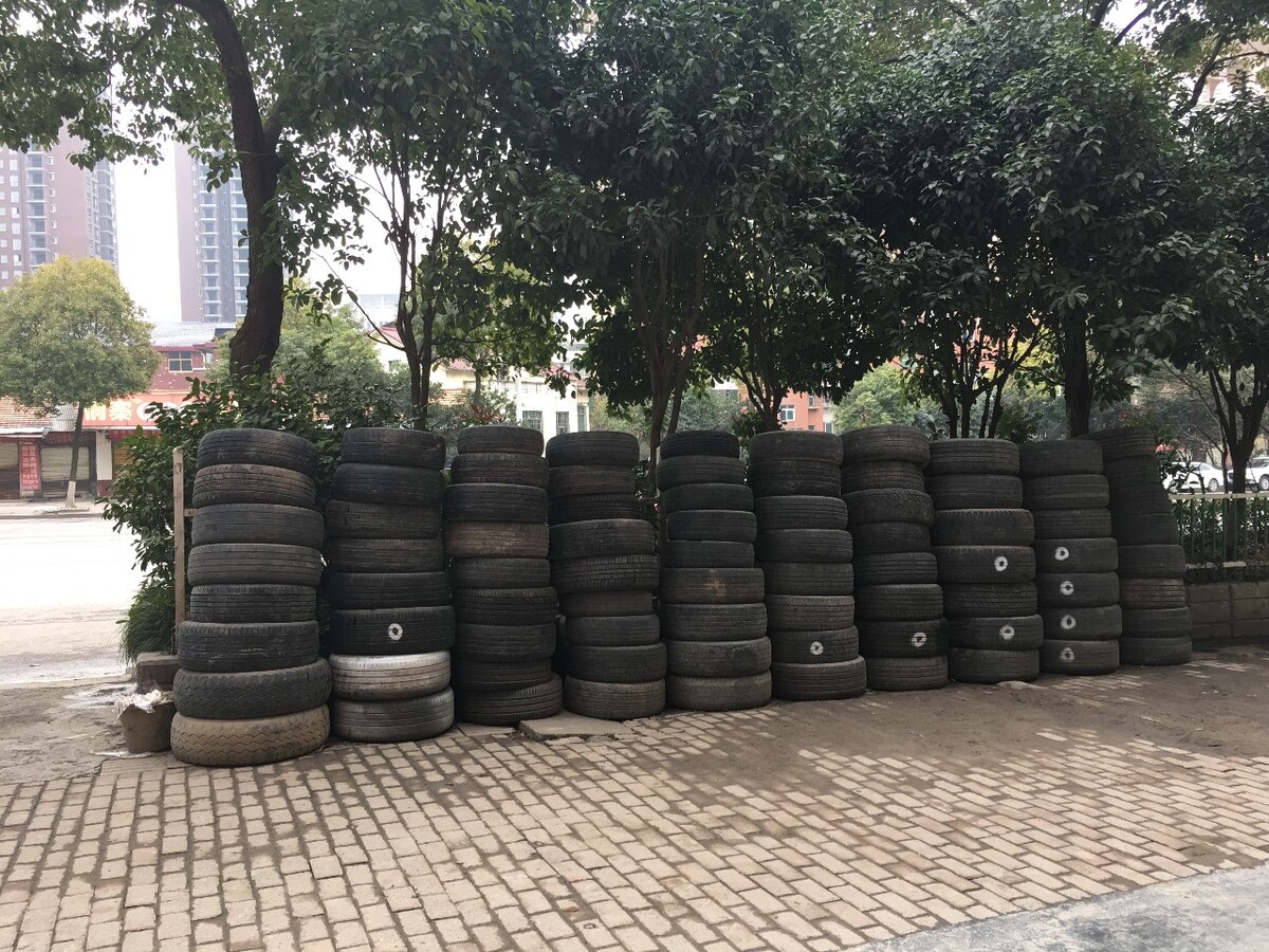 广州回收废旧轮胎