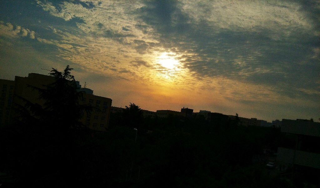 青岛的天空