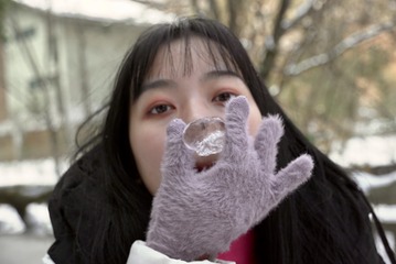 001