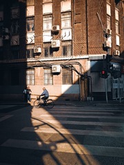 1000221780