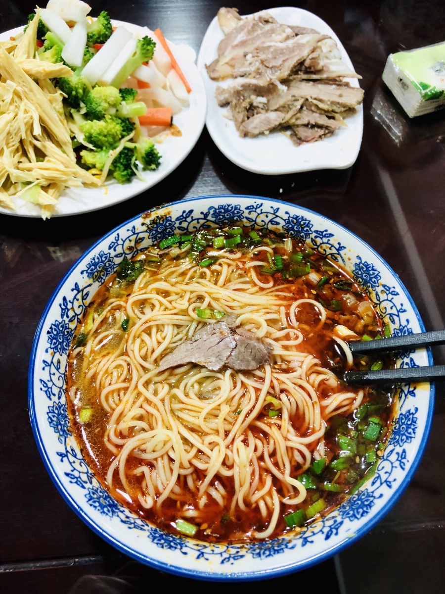兰州牛肉拉面开吃了 - 美图在彼岸 - 图虫