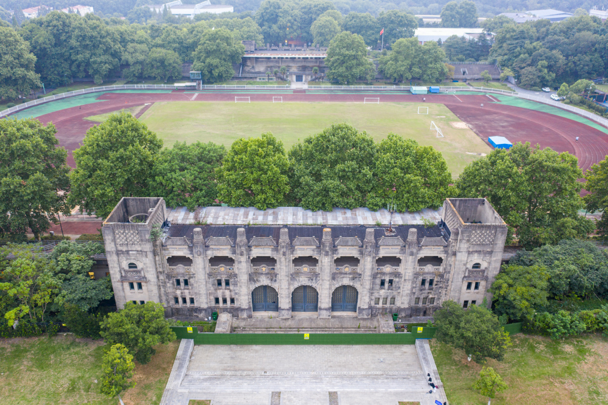 中央体育场江苏省南京市孝陵卫灵谷寺8号