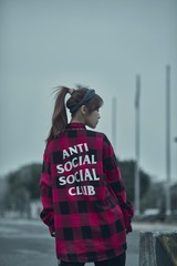1596586