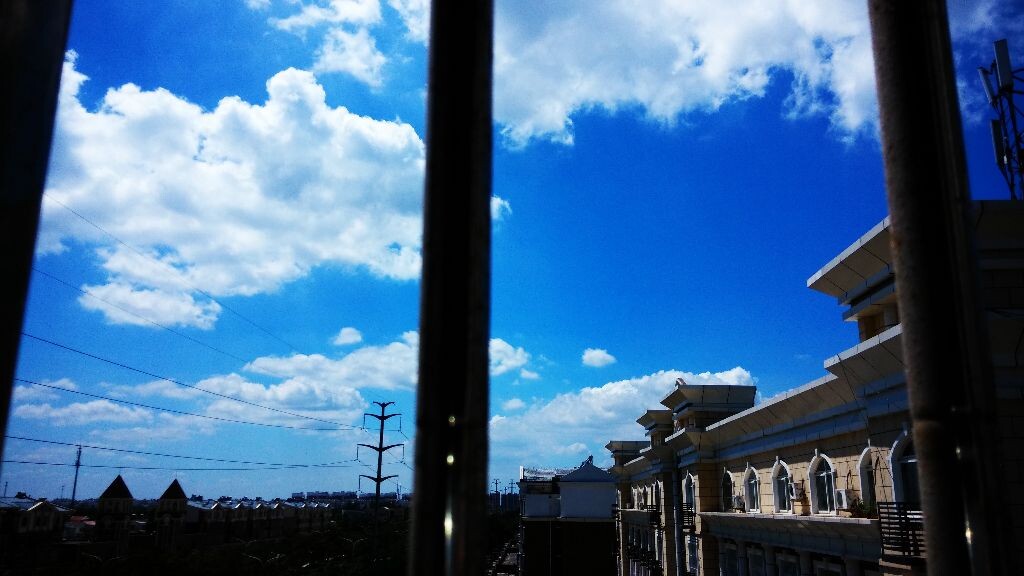 湛蓝的天空