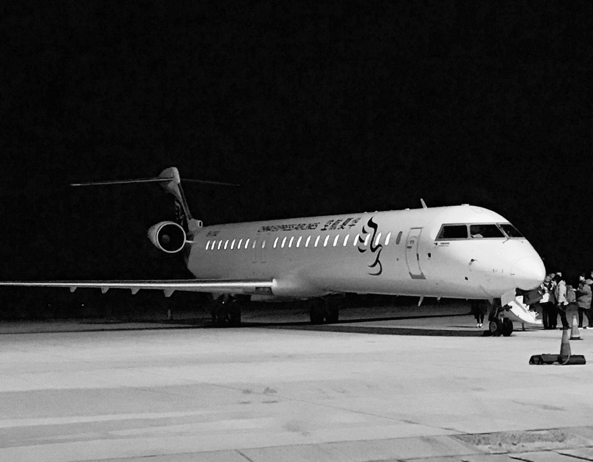 可爱的小飞机,让我回家更方便!