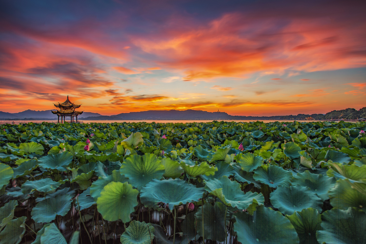 西湖晚霞