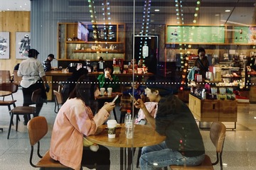 B9500997-15CB-4A81-BE21-6A4EC53E582F/L0/001